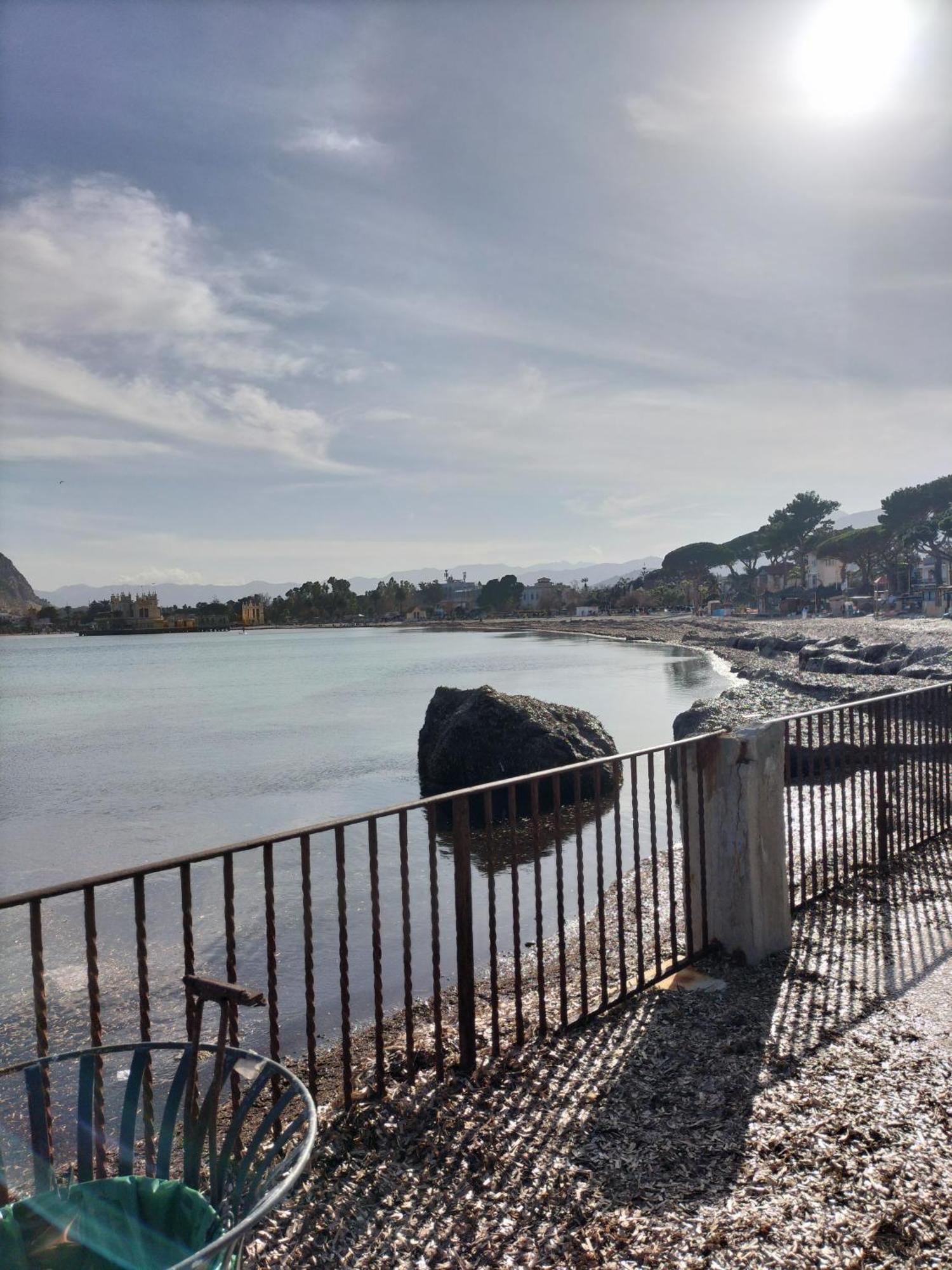 Fronte Mare Guest house *