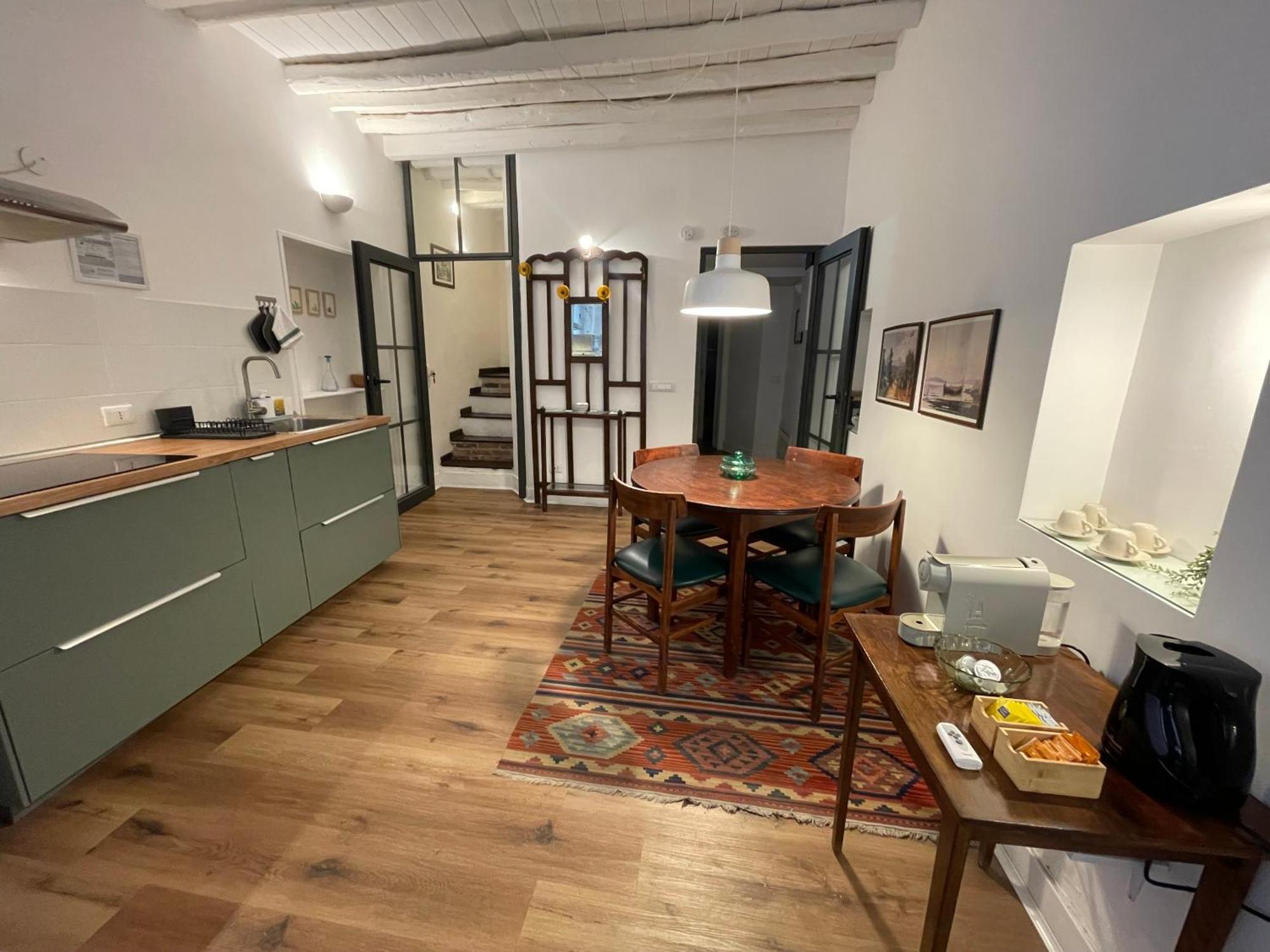 Il Corvo E La Volpe Apartment *