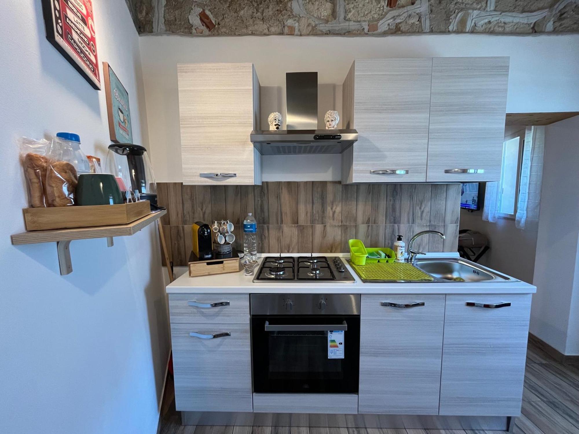 Alberto's Place Apartment
