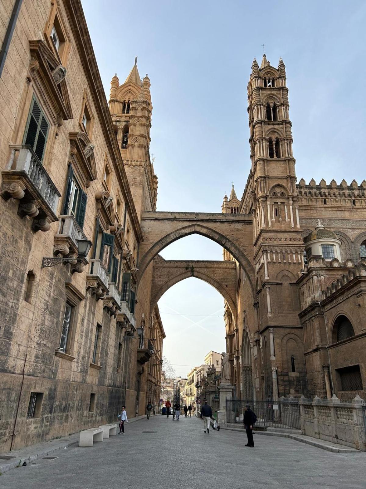 Noemi's Ballaro' * Palermo