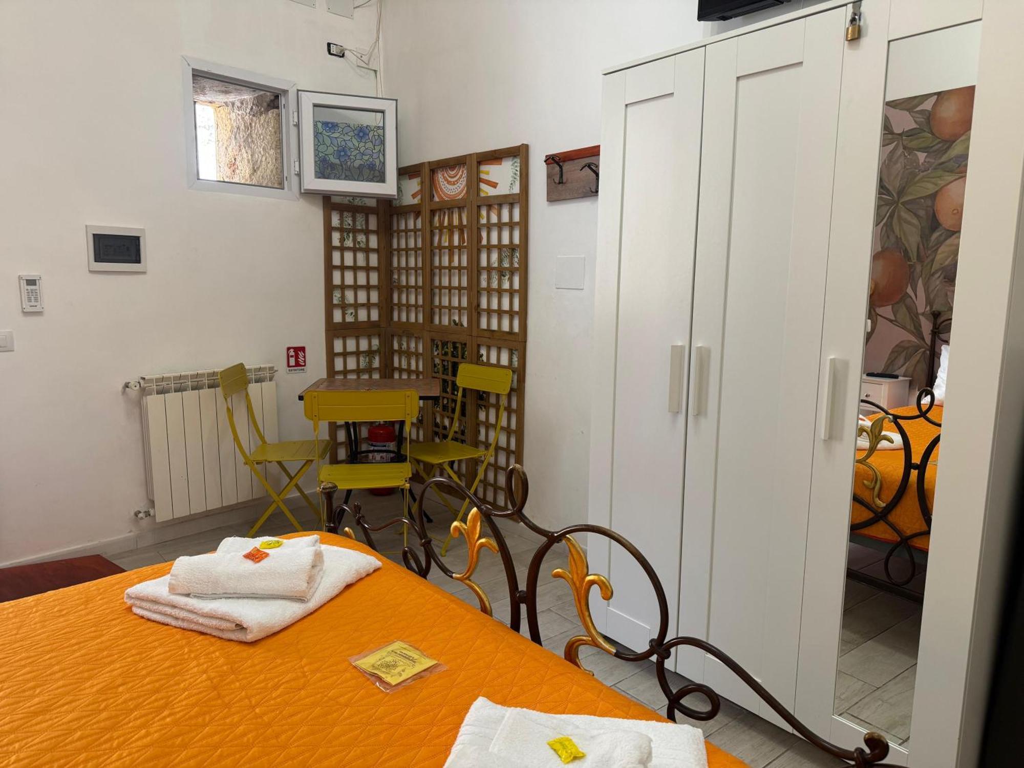 Orange Lemon Center Palermo
