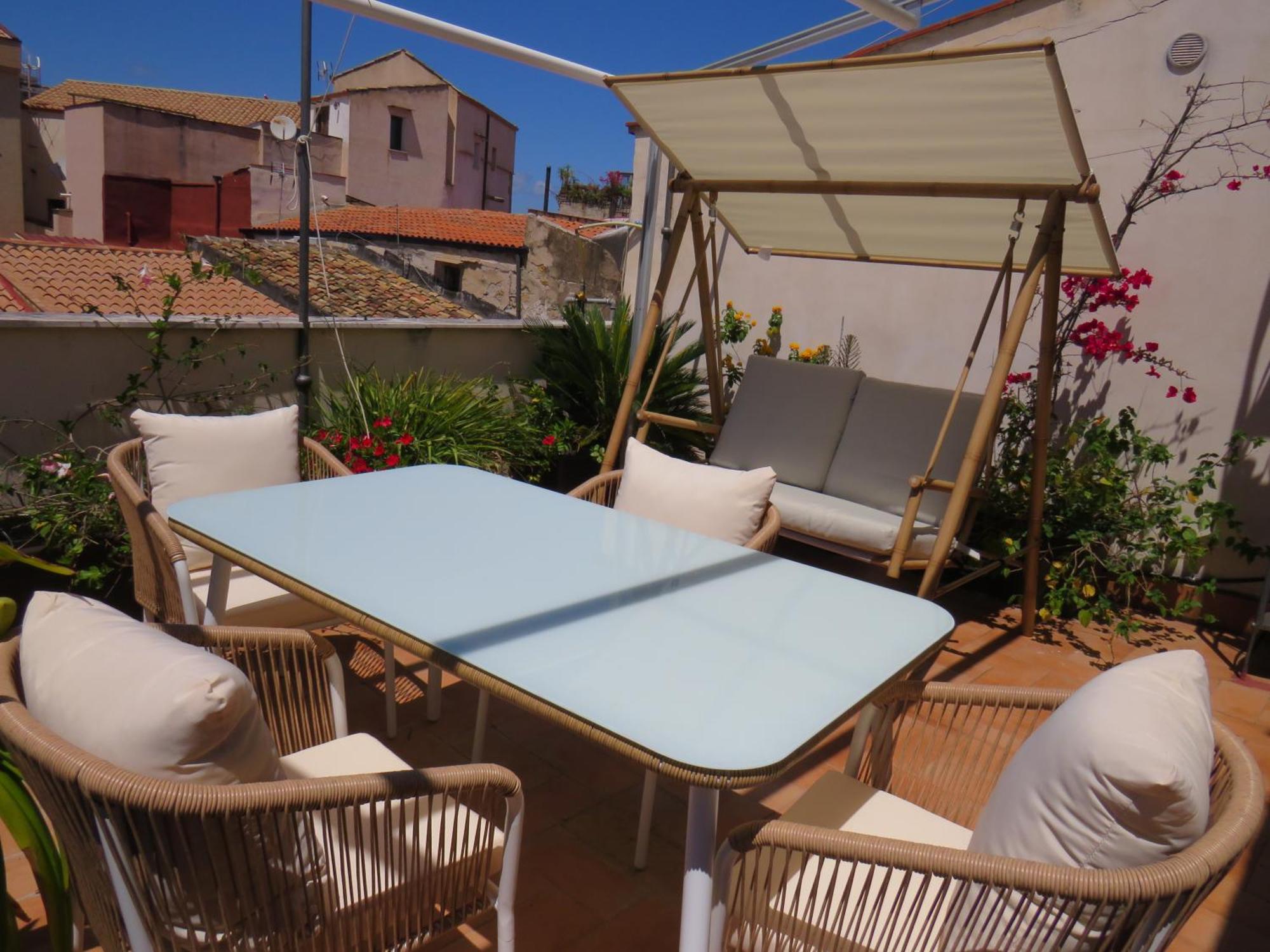 Sunny Loft With Terrace And Jacuzzi In The Centre Palermo