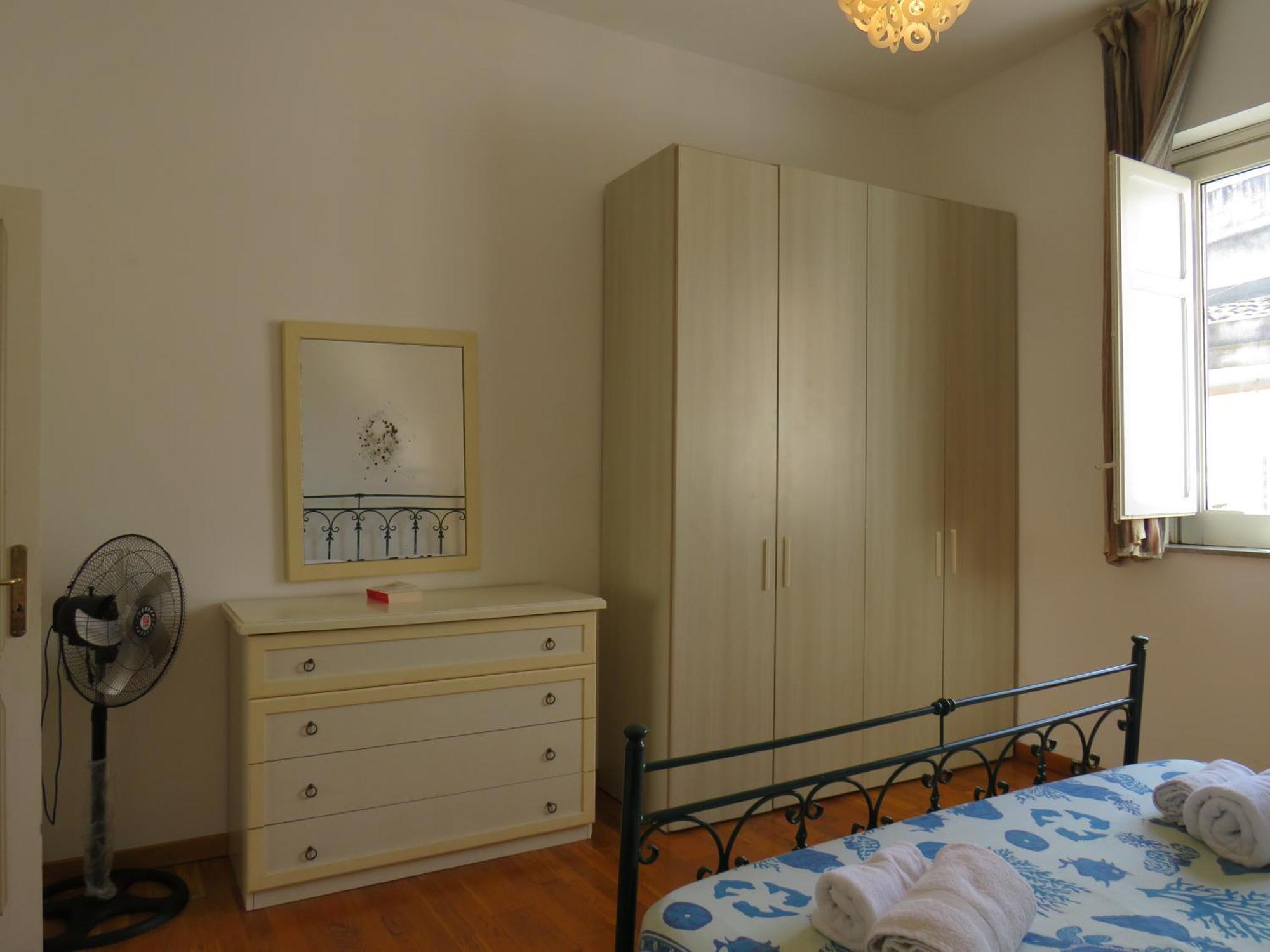 Sunny Loft With Terrace And Jacuzzi In The Centre Appartamento Palermo