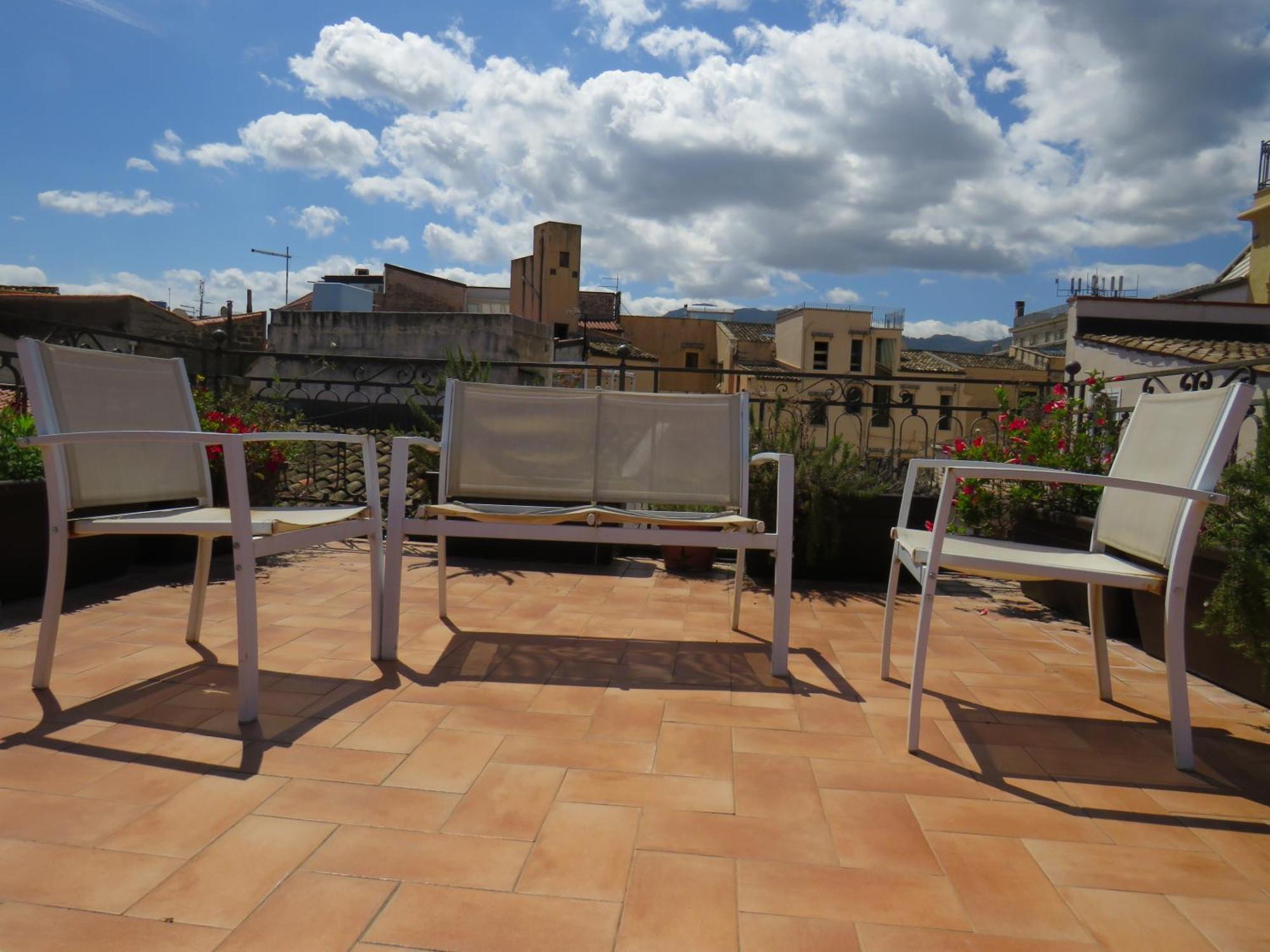 Sunny Loft With Terrace And Jacuzzi In The Centre Appartamento *