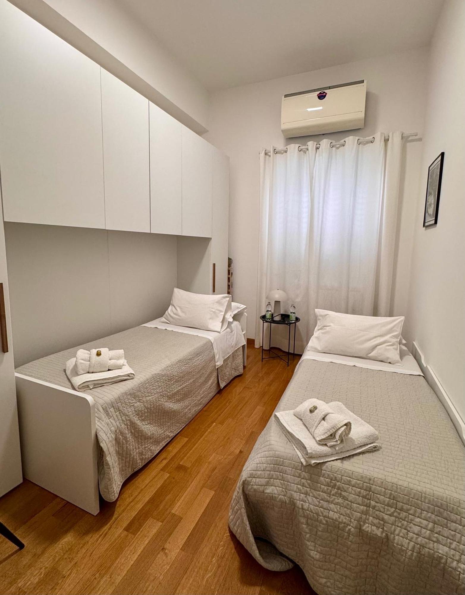 Apartment Flat44 *
