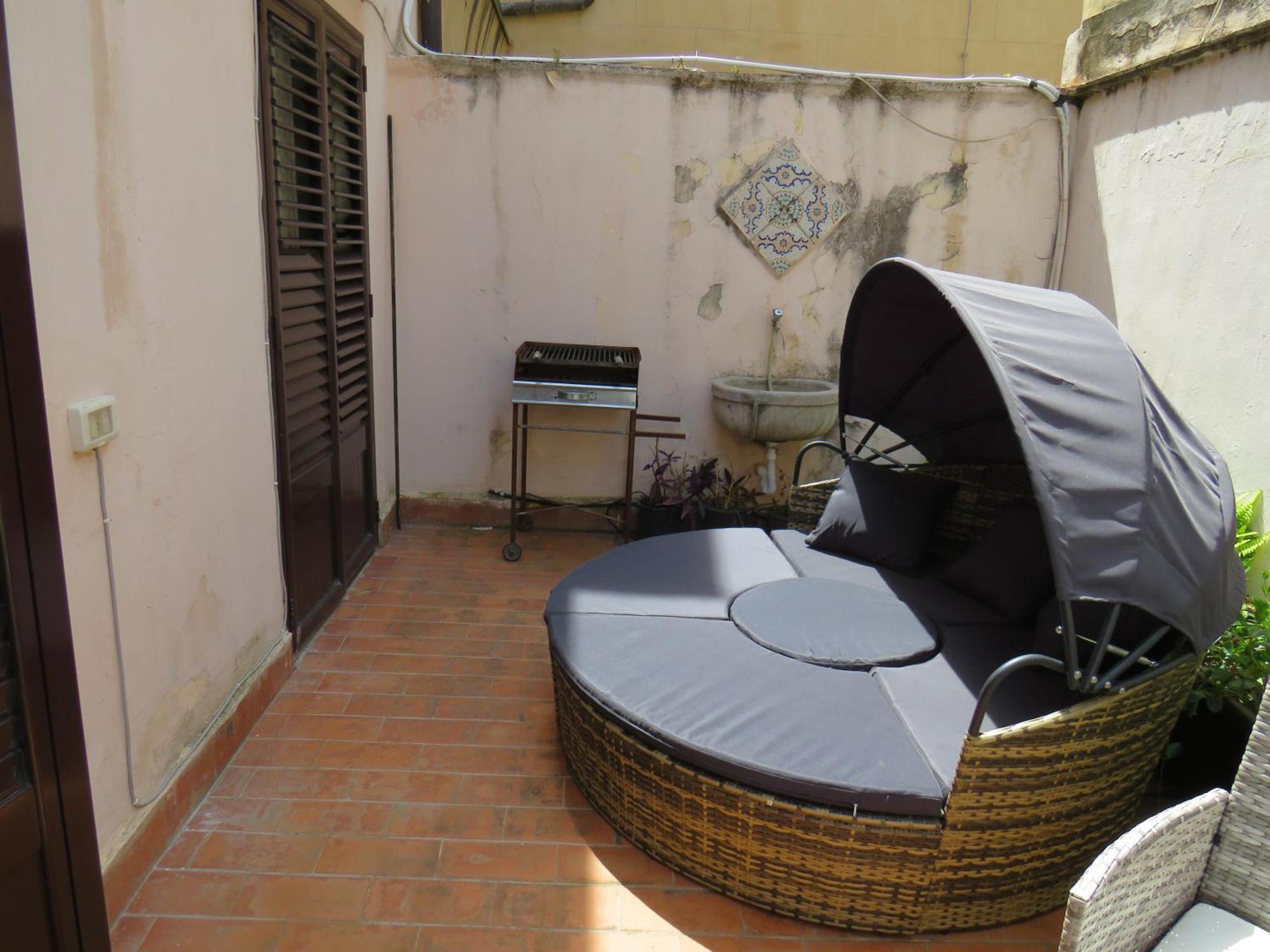 Apartment Loft With Terrace In The Centre Palermo