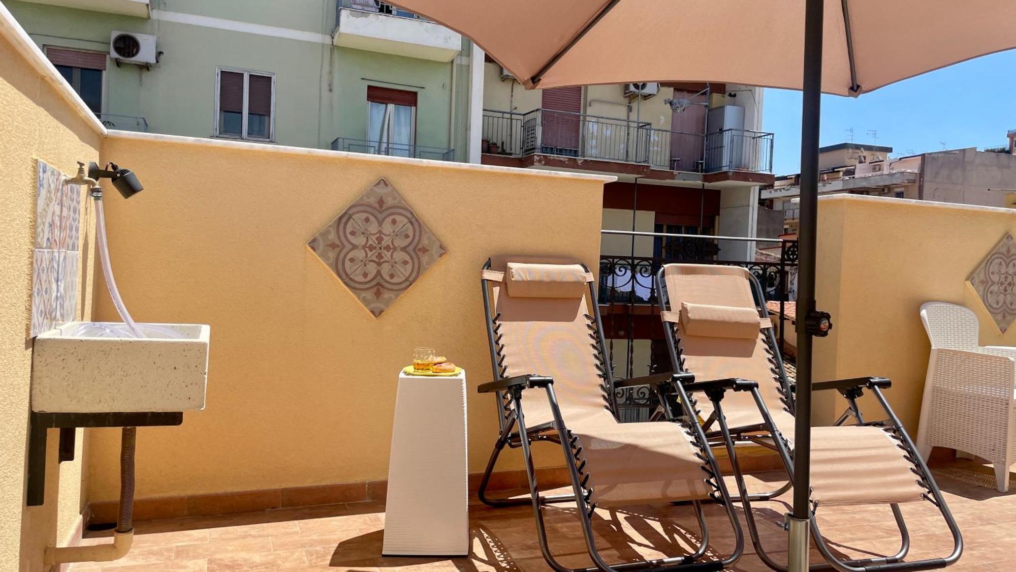 I Mori And Terrace * Palermo