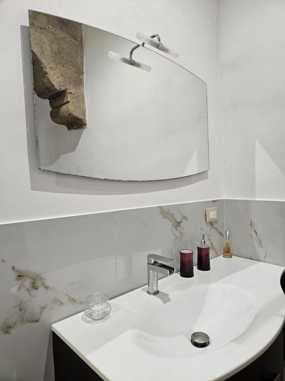 La Corte Di San Basilio Apartment Palermo