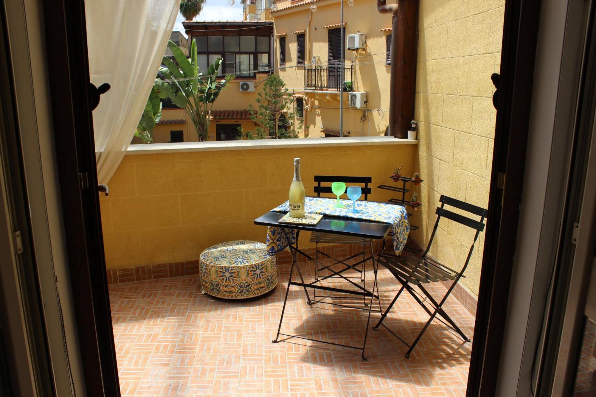 Inkantu Ri L'akqua Palermo