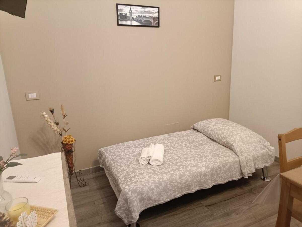 La Casa Del Vecchio Borgo Apartment Palermo