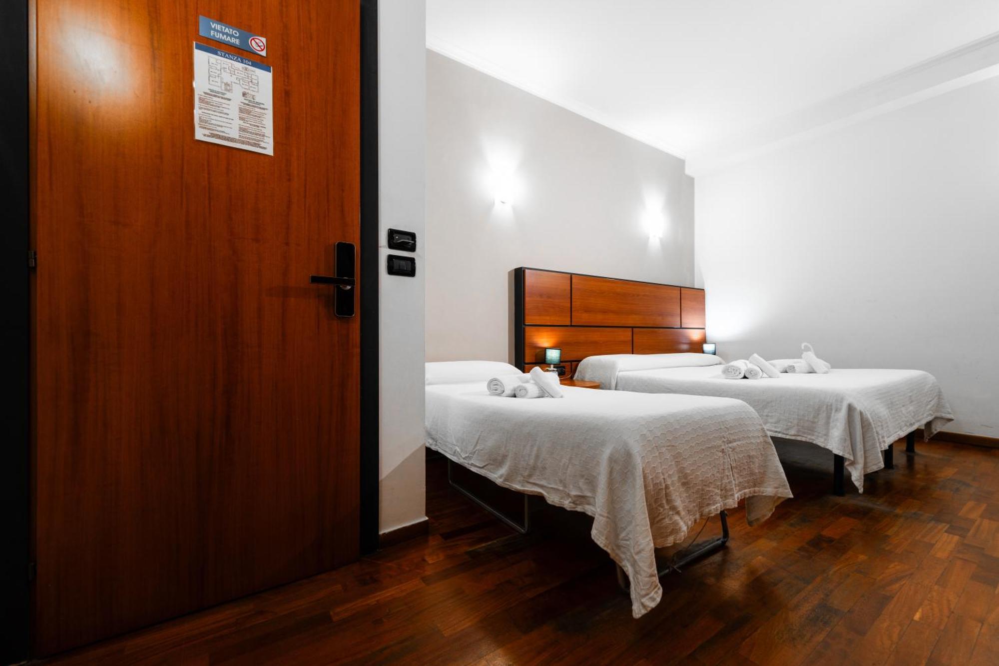 Hotel Center 2*