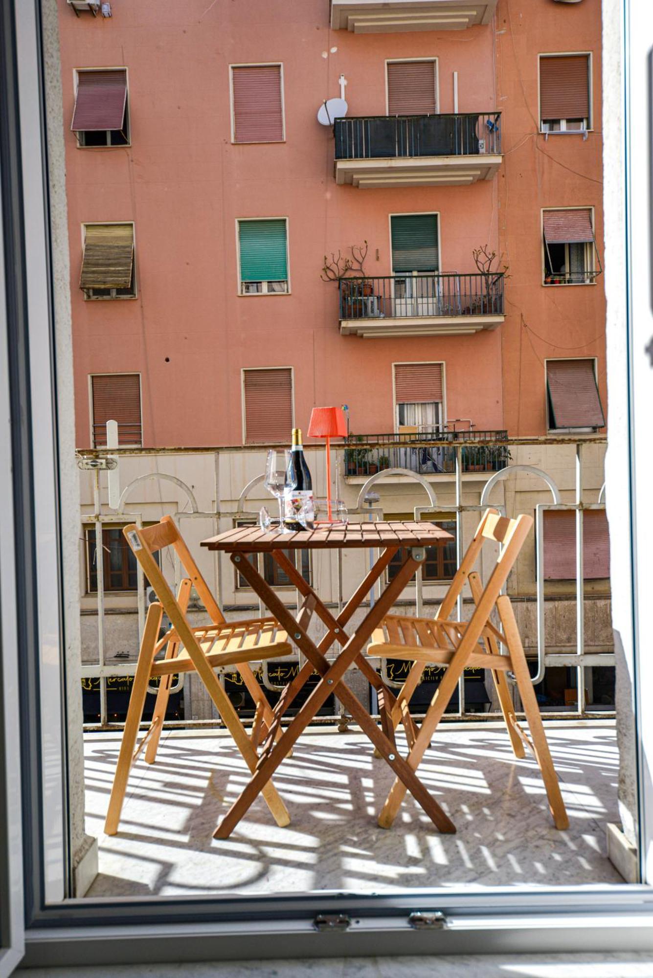 House Via Napoli * Palermo