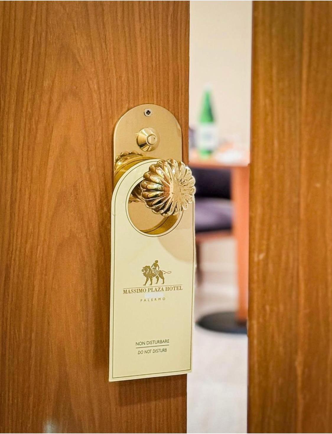 Hotel Massimo Plaza 4*