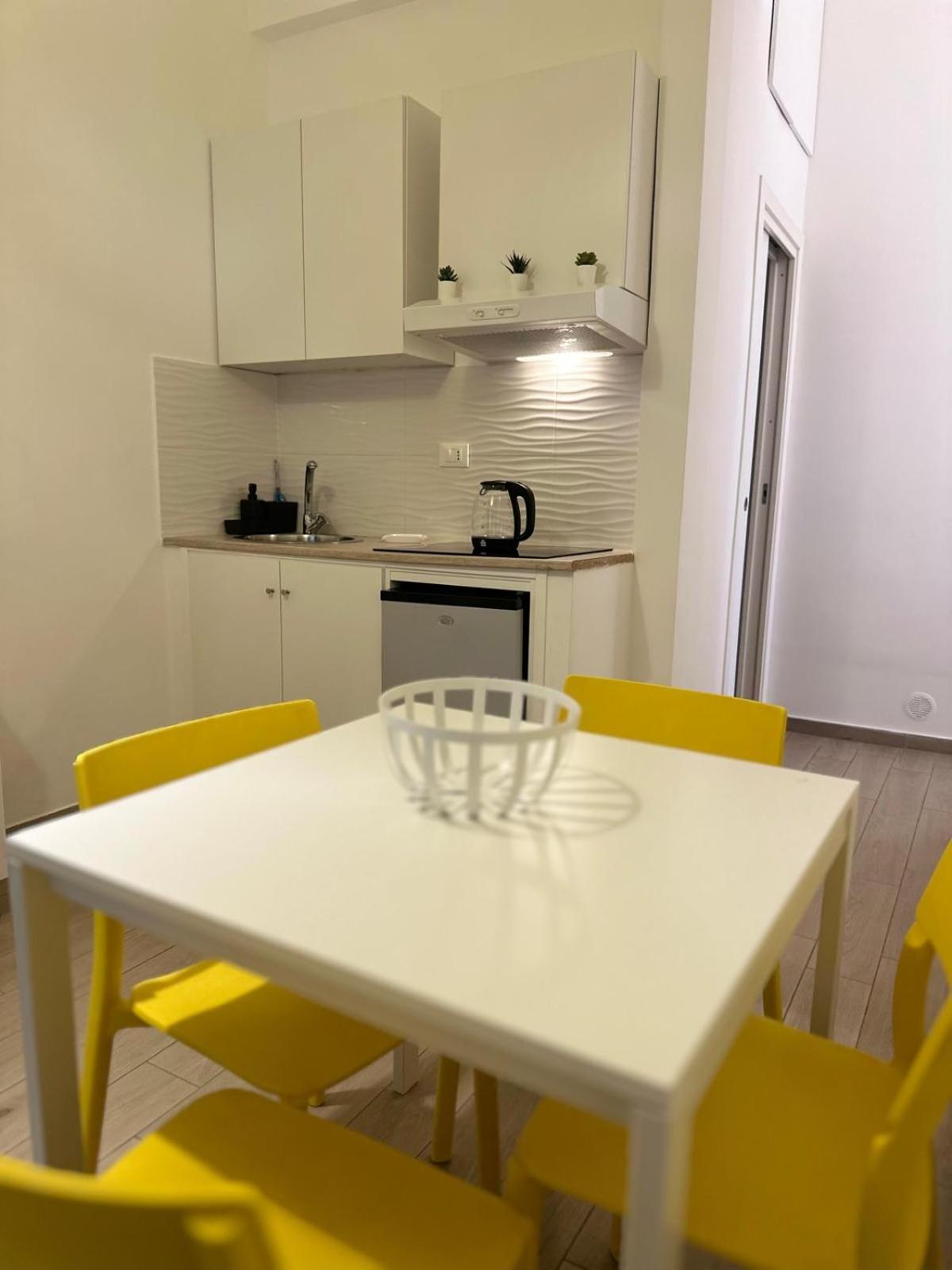 Bed & Breakfast Villafranca Settantuno *