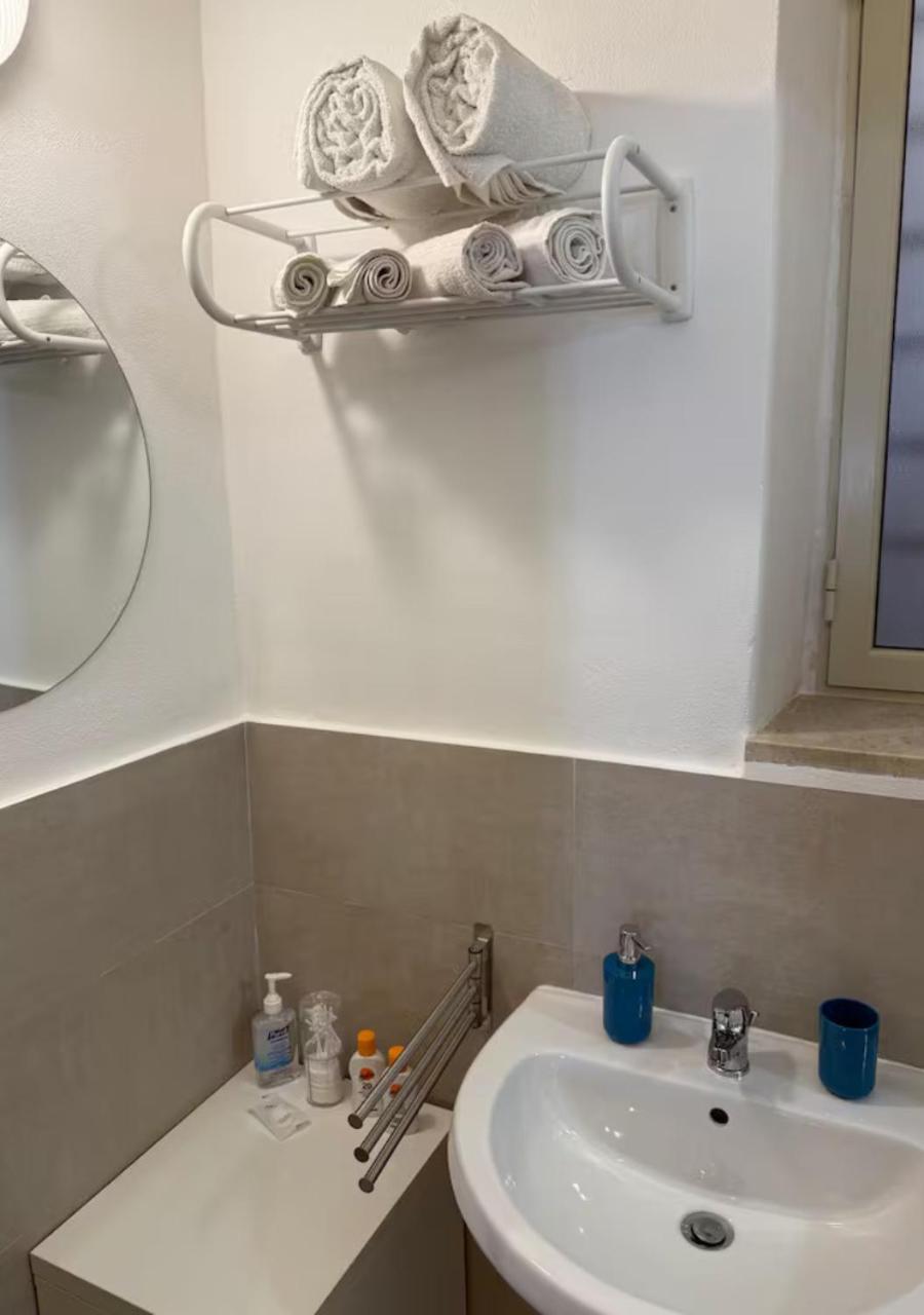 Appartamento Domussolis - Casa A 2 Passi Dal Mare