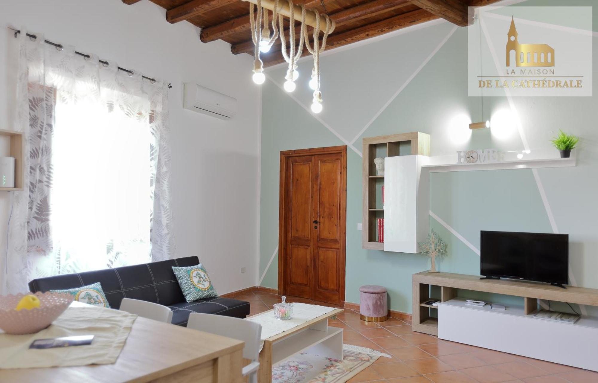 La Maison De La Cathedrale Apartment