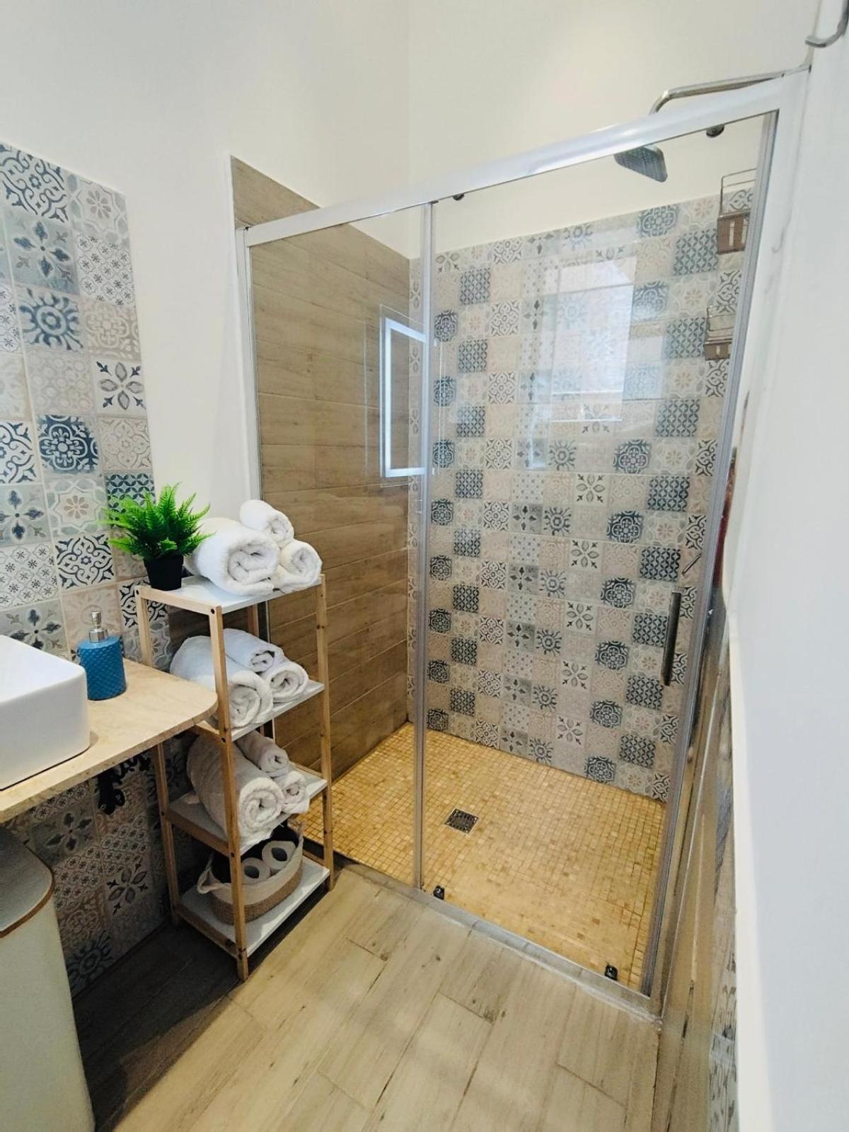 Apartment D'anthoine *