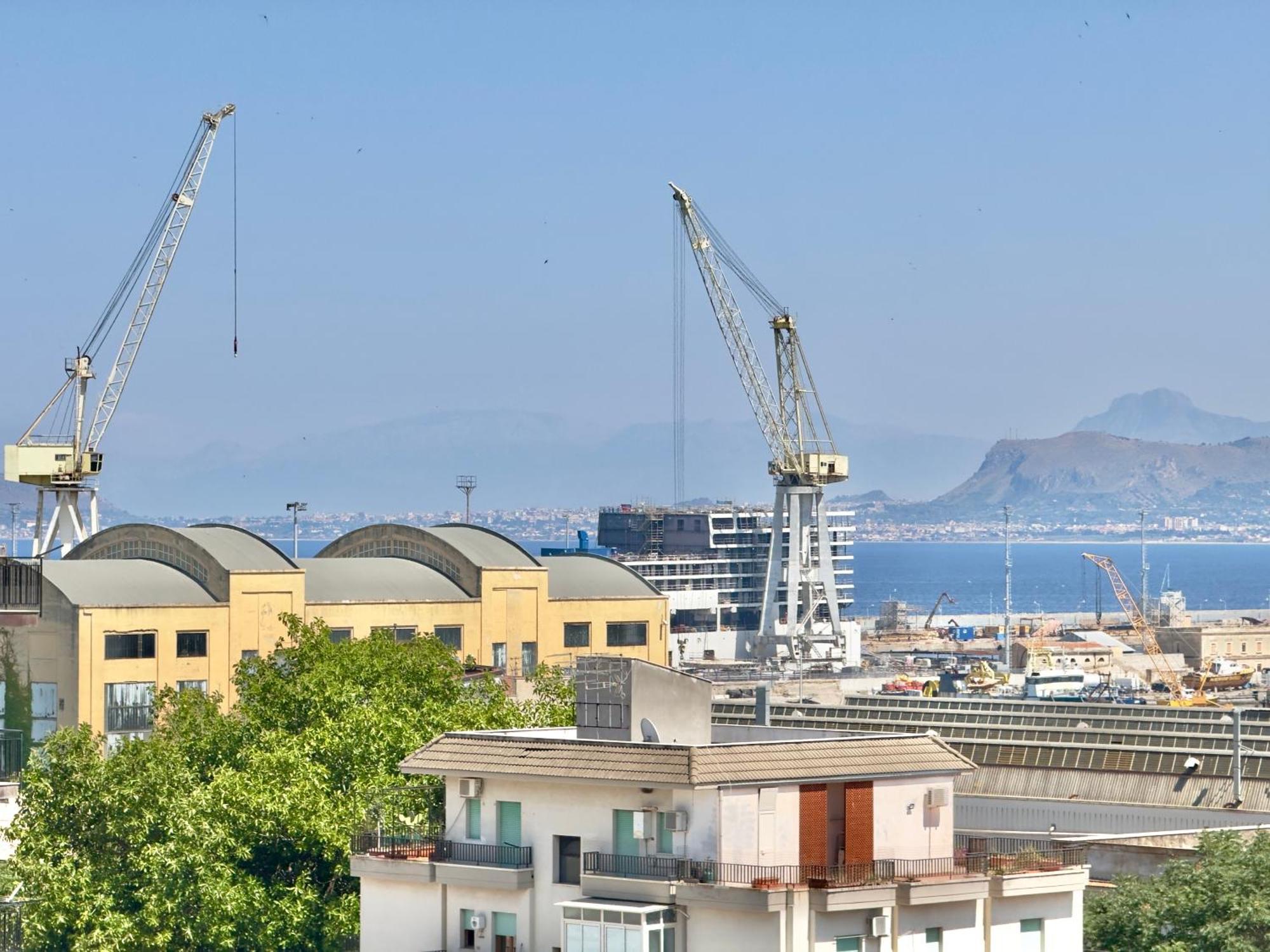 Cantieri 58 * Palermo