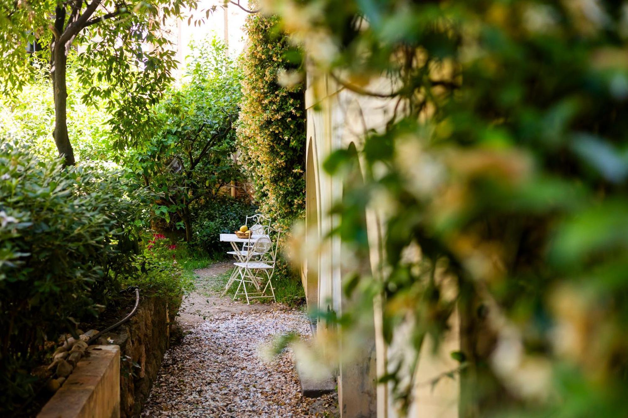 Principe Di Castelnuovo Historical Bed & Breakfast Palermo