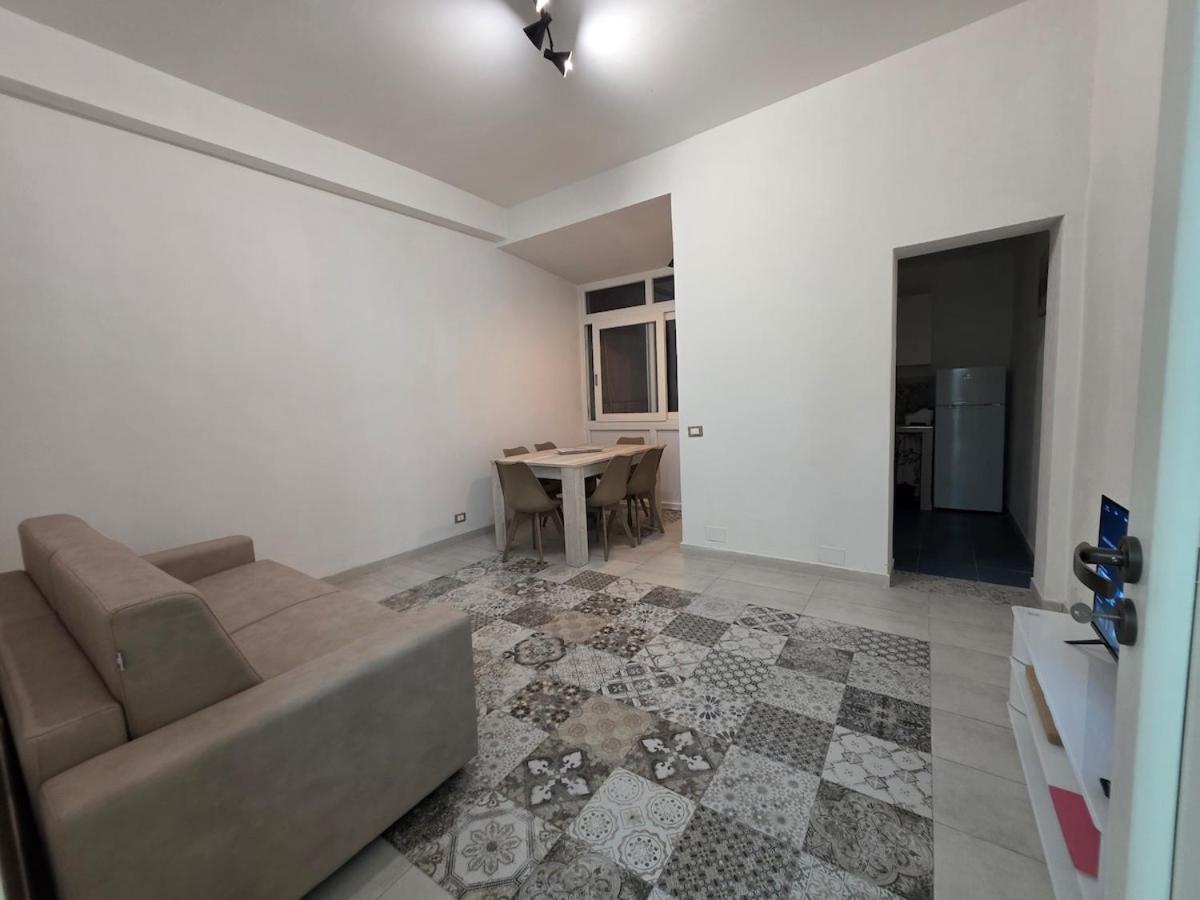 Apartment Vivaldi Holidays Historic House In The Center Of Palermo