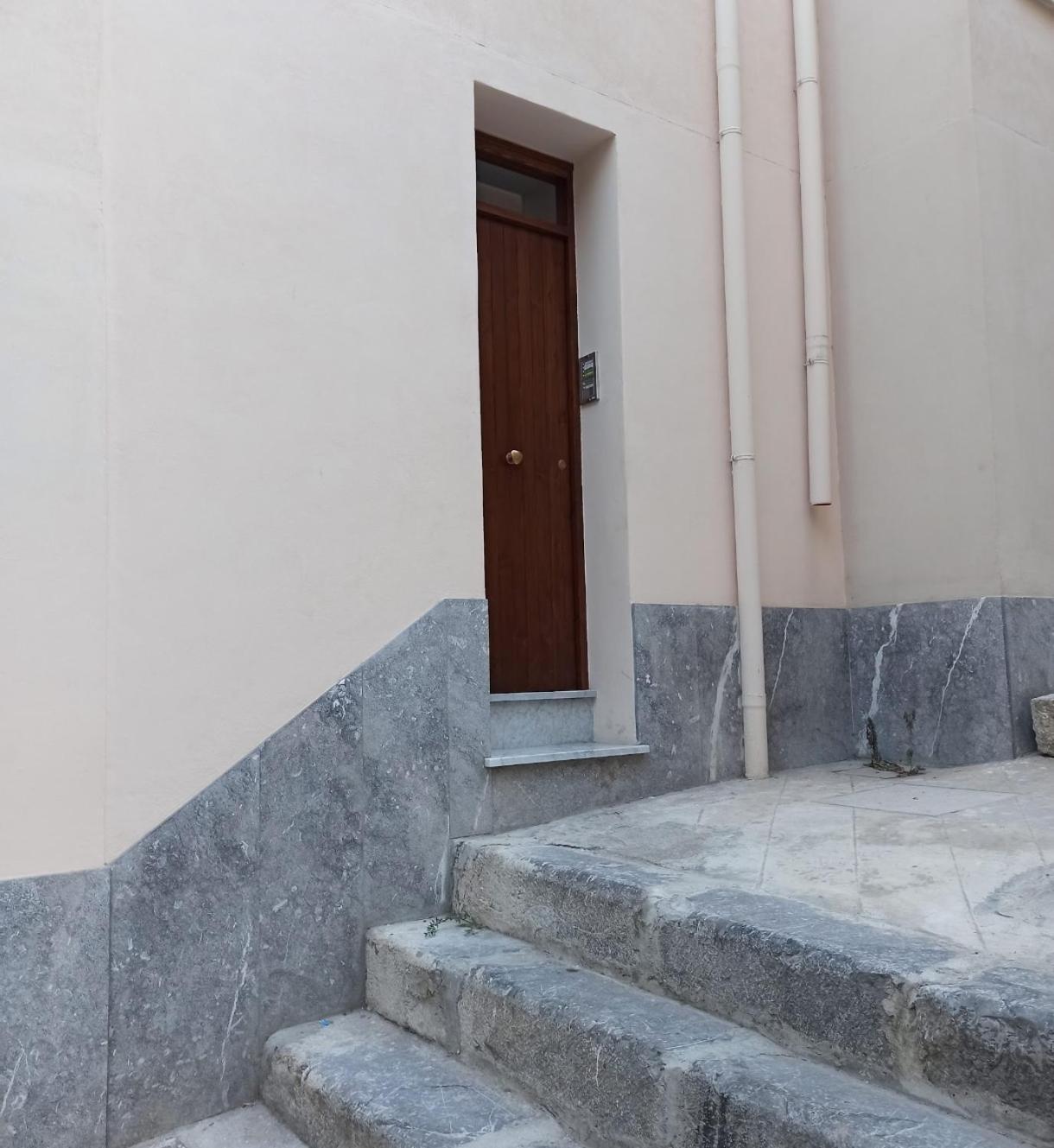 'a Casetta Ra Zia Paola Apartment *