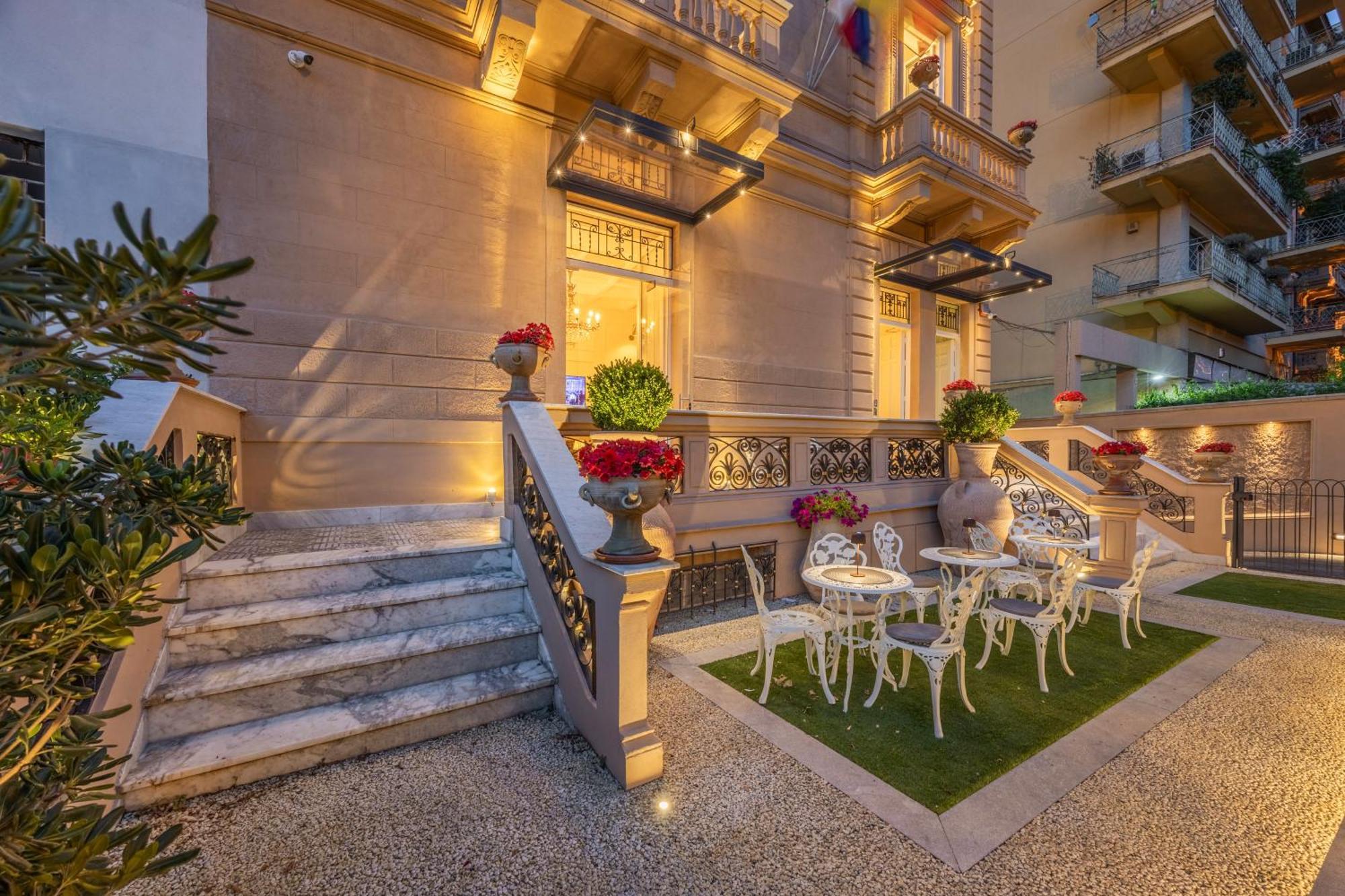 Liberta Hotel