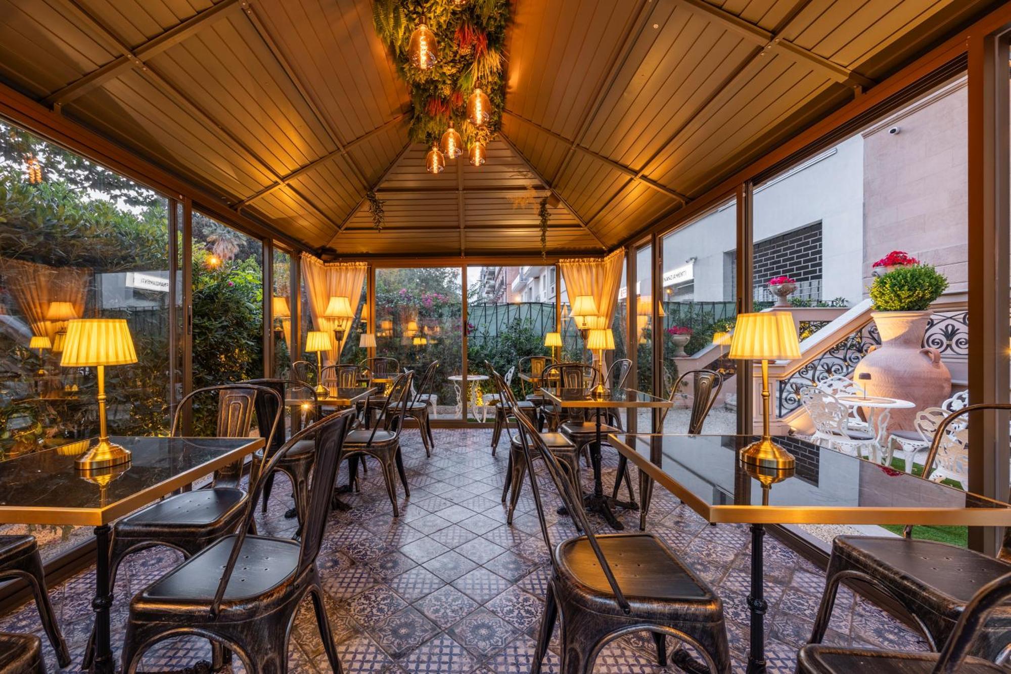 Liberta Hotel