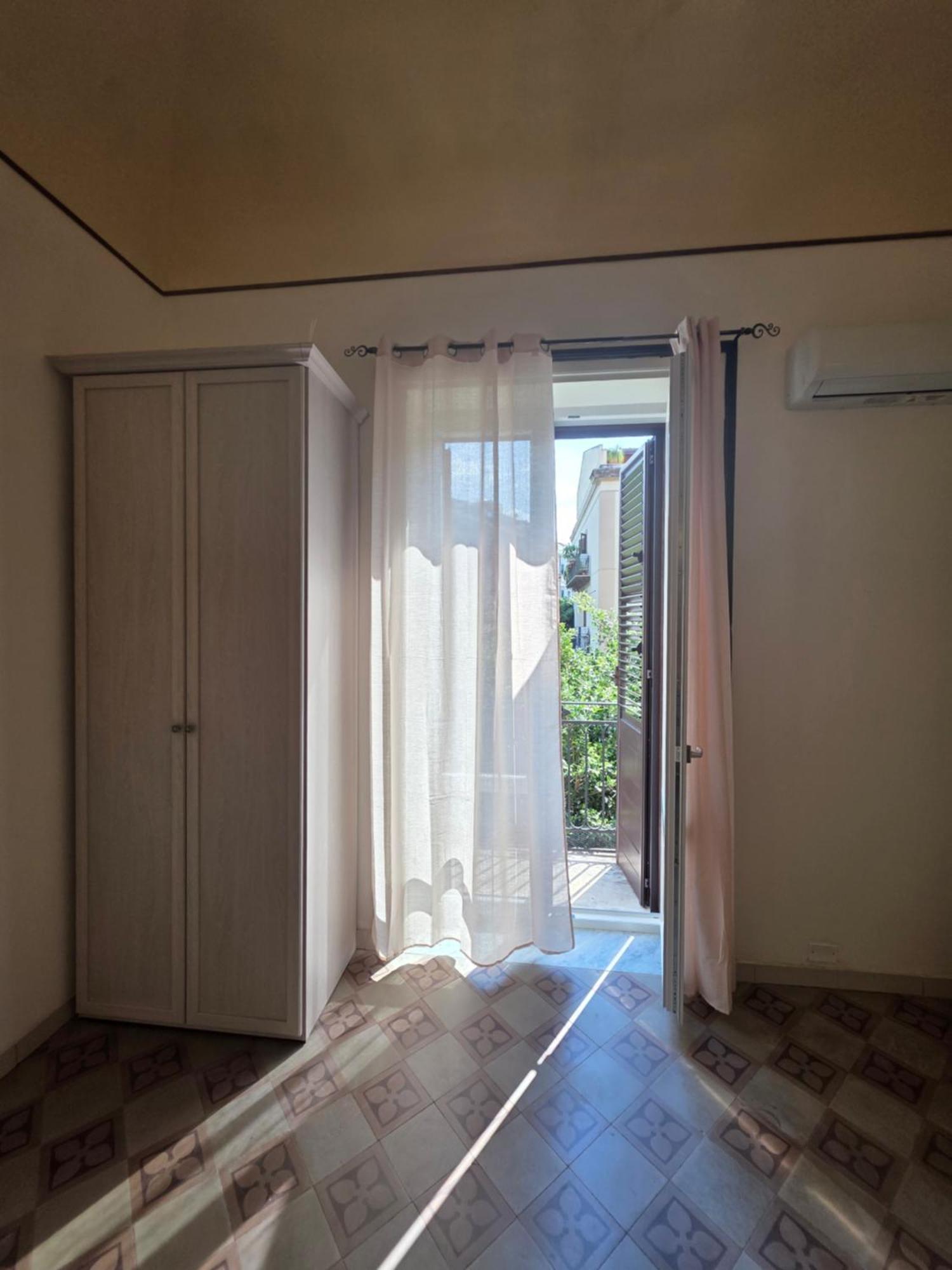 Apartment Vivaldi Holidays Historic House In The Center Of