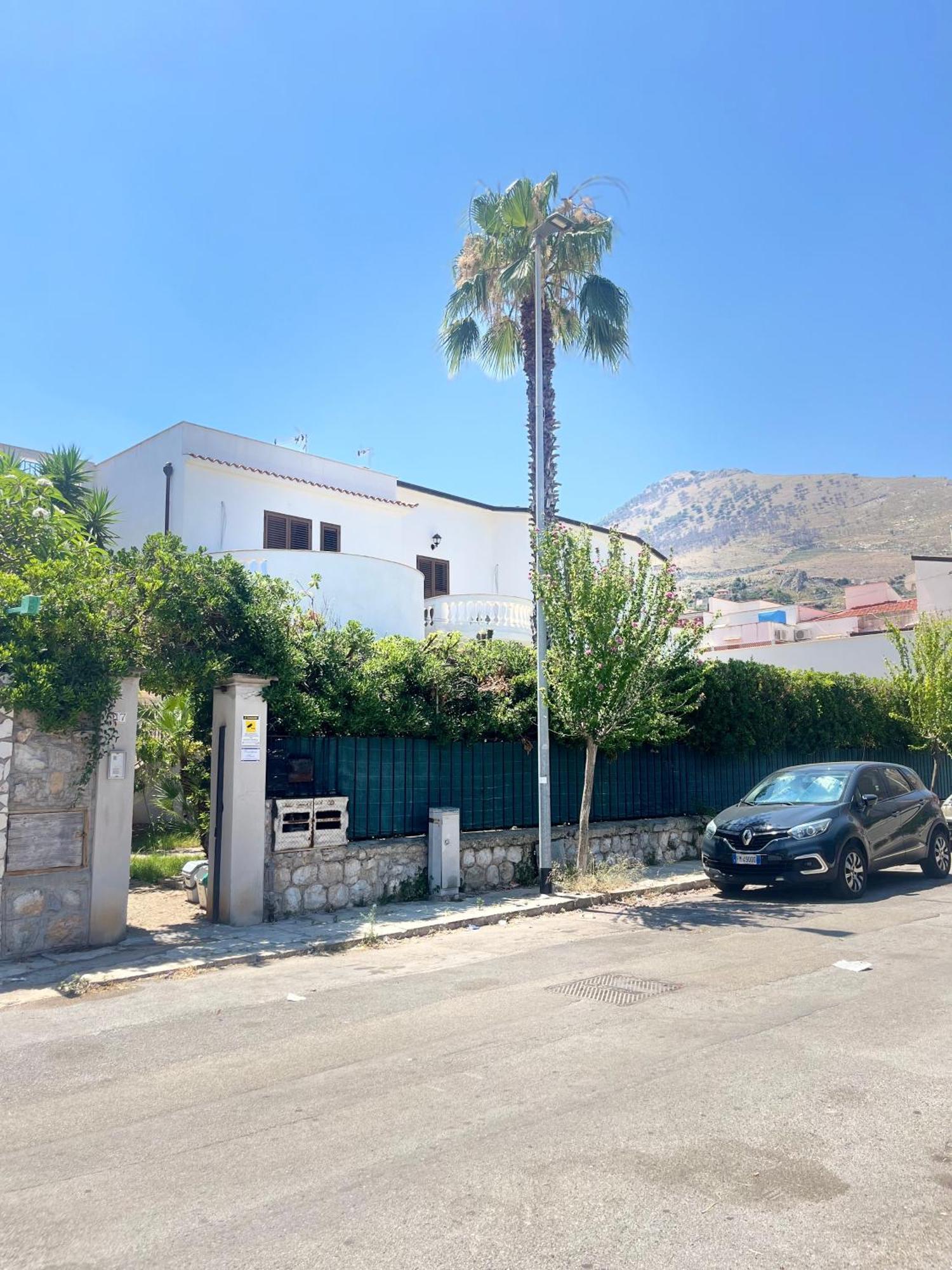 Proserpina House *