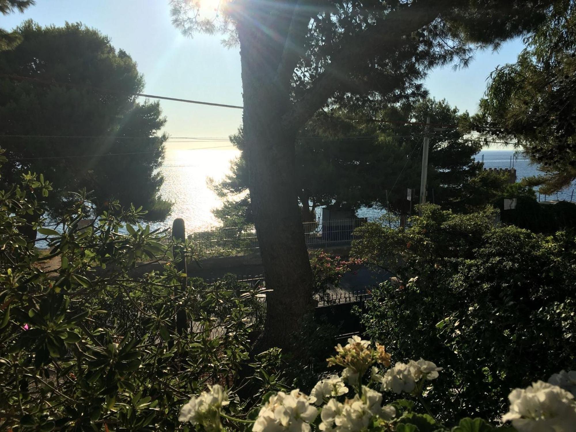 La Pinetina 1 - Terrazza Sul Mare Holiday home *