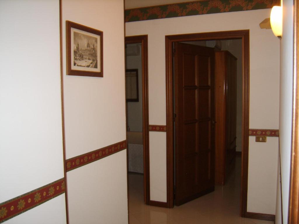 Dietro Il Politeama Bed & Breakfast