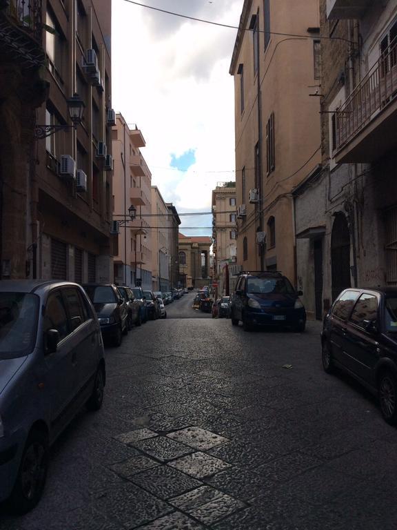 Apartamento La Casetta Al Massimo By Domusicily Palermo