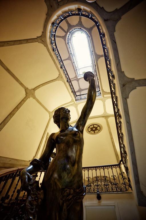 Bb 22 Palace Palermo