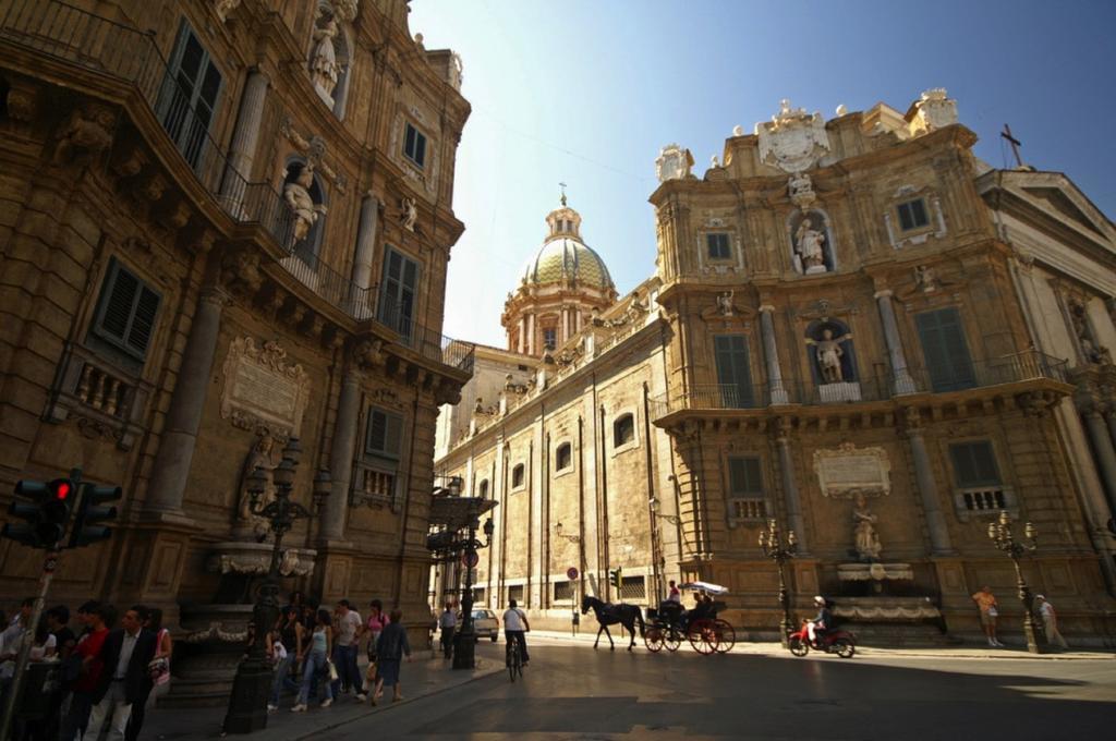 Loggiato Palazzo San Matteo Palermo