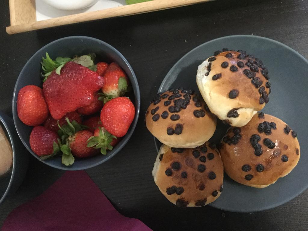 Bed & Breakfast Incipit