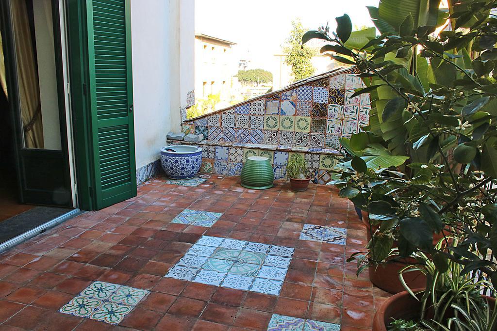 La Bella Guest house *