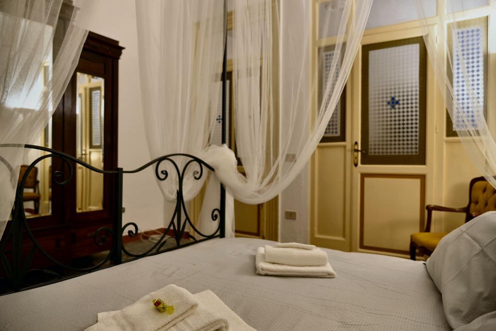 Real Teatro Umberto I Bed & Breakfast Palermo