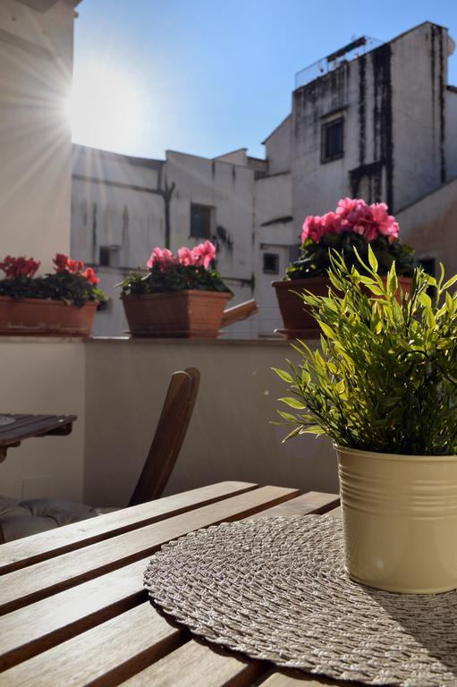 Real Teatro Umberto I Bed & Breakfast Palermo