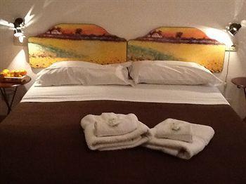 Regina Hotel *