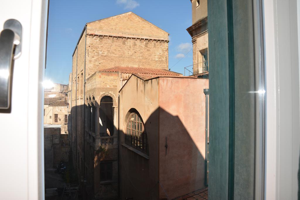 Guest house My Way - - - Palazzo San Matteo *