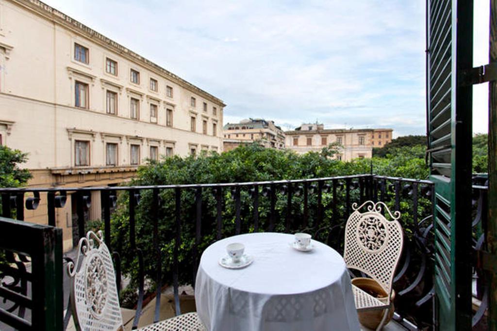 Piazza Marina Chic Apartment Palermo