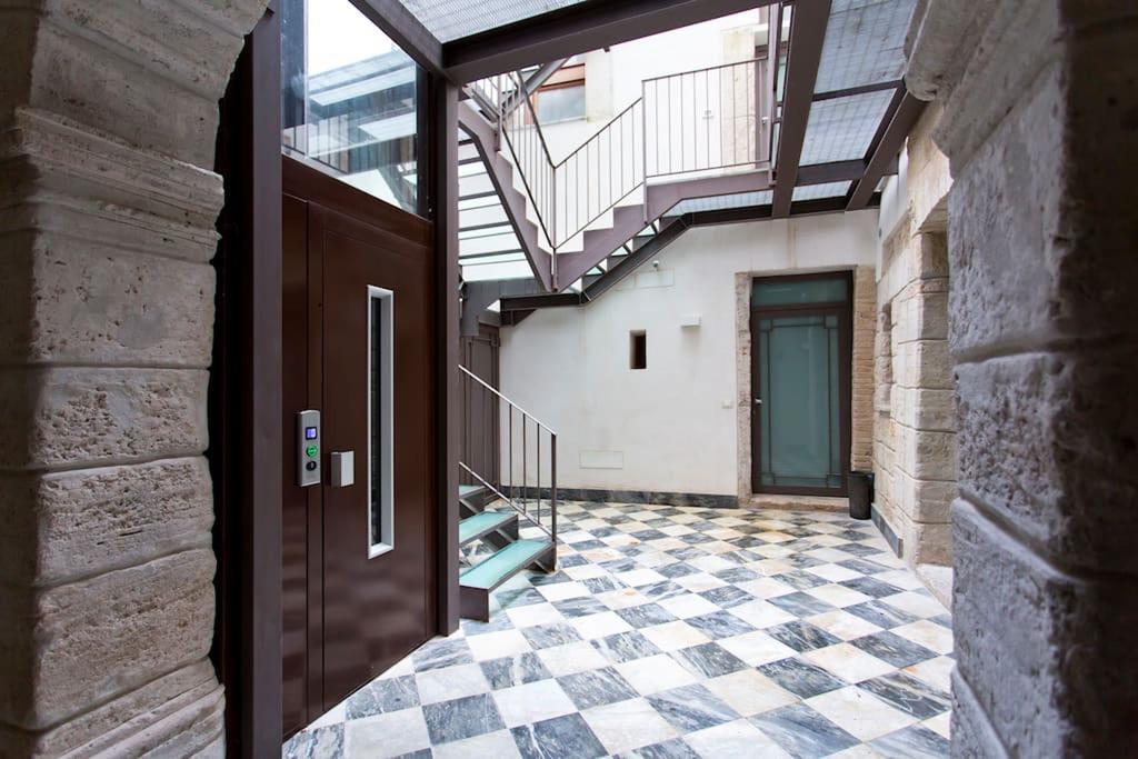 Alloft Guest house