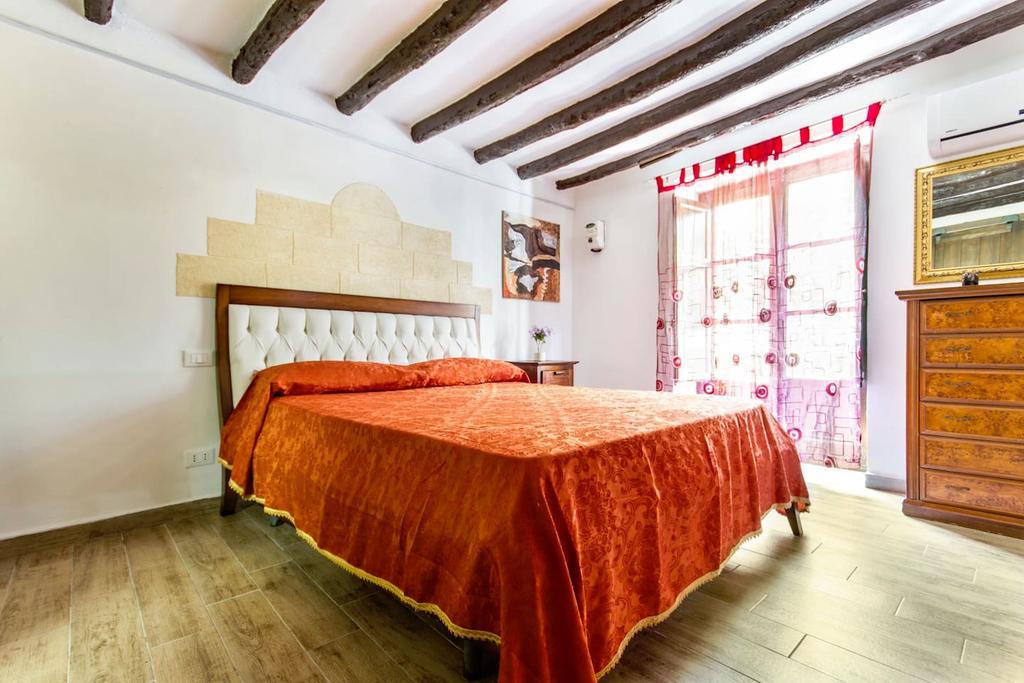 Apartment The Small Harbor House Palermo