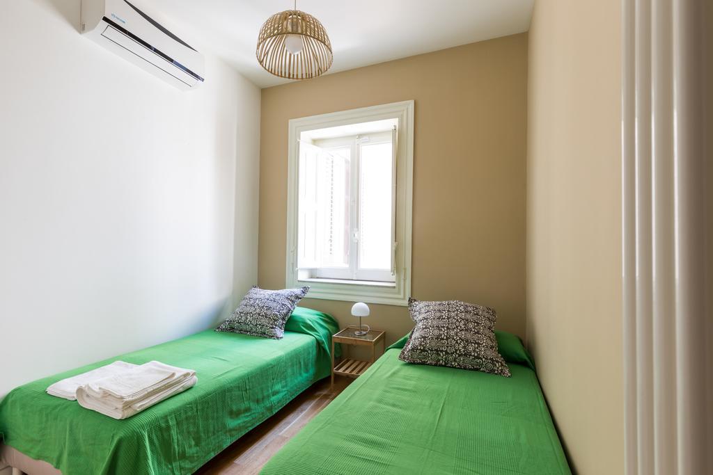 Elegante E Moderno Al Politeama Apartment
