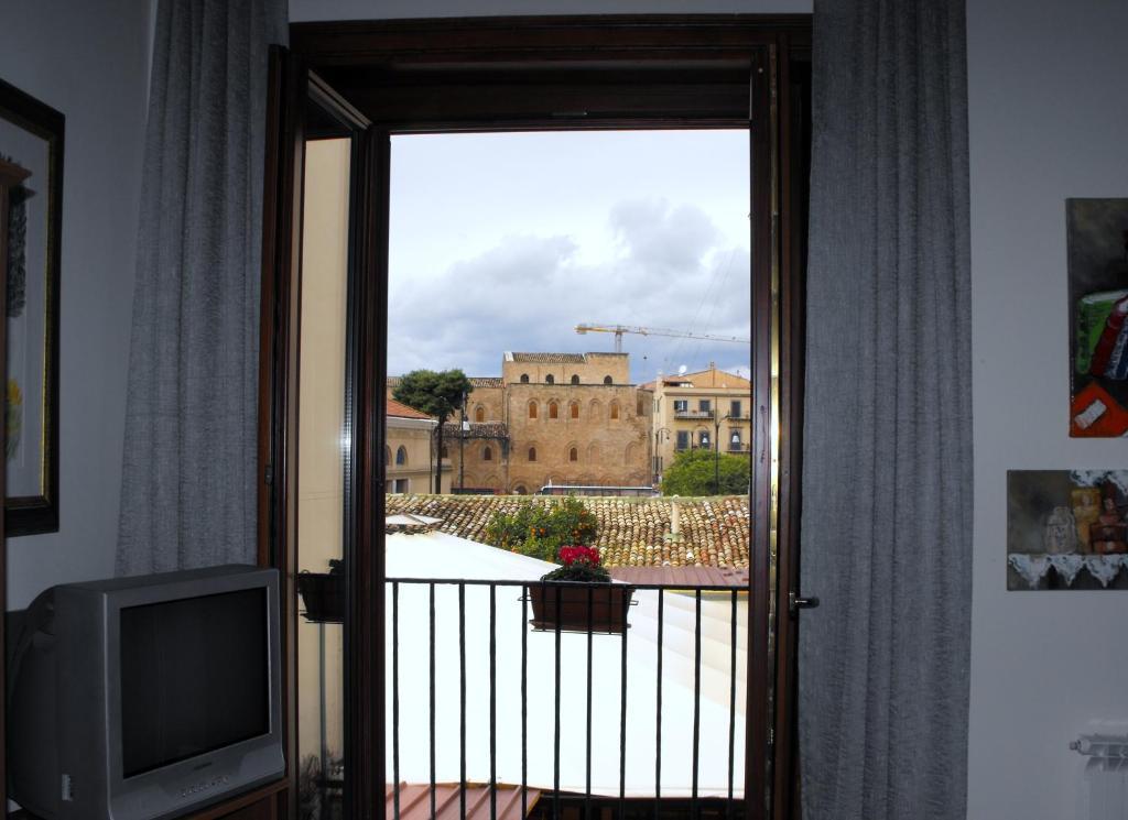 Casa Degli Artisti 3* Palermo