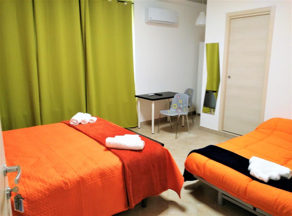 Into Bed & Breakfast 3*