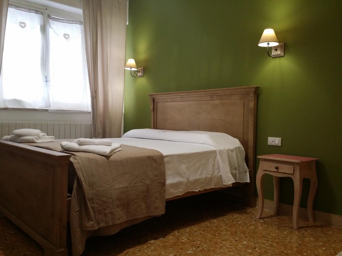 Piazza Marina 3*