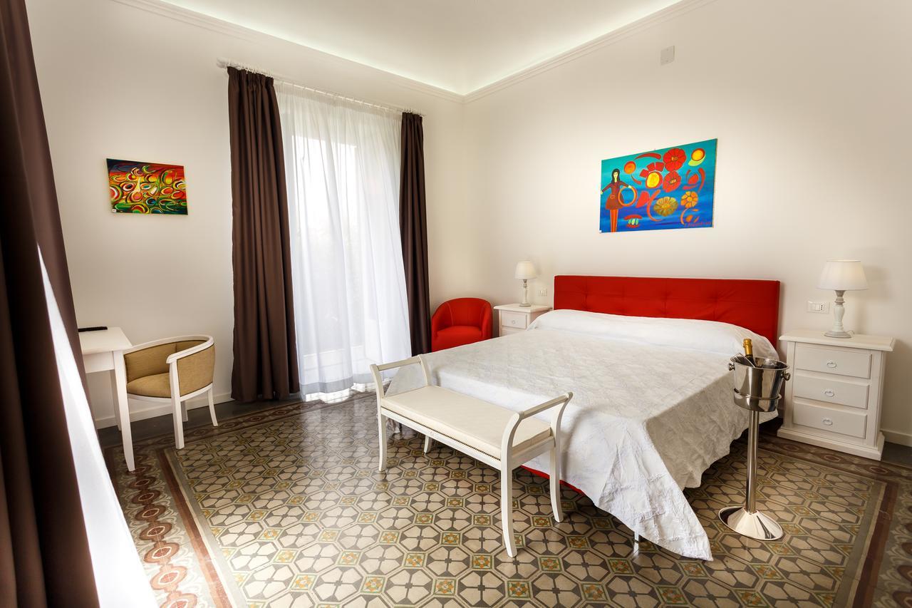 Porta Maqueda Bed & Breakfast 2*