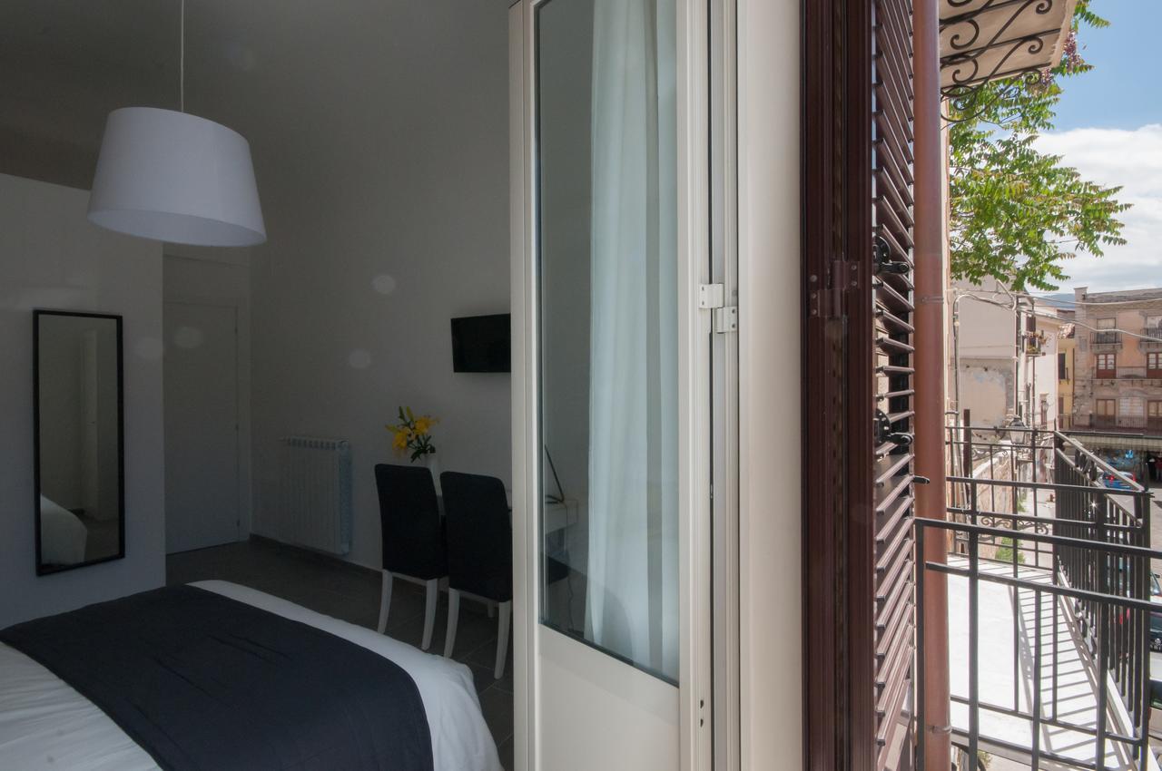 Bed & Breakfast Dietro Il Teatro Palermo