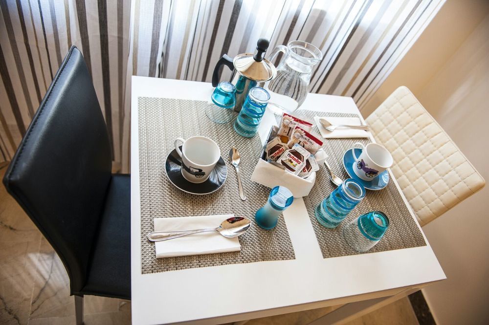 Acomodação com café da manhã  Massimocentro 3*